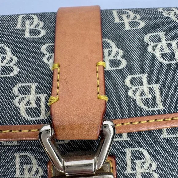 Y2K Dooney & Bourke Denim Signature Monogram Tan Leather Wristlet 7" Tan Removab - Picture 3 of 9